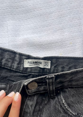 Bershka Bershka Gri Yırtık Mini Denim Şort
