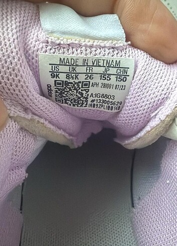 Adidas spor ayakkabı 
