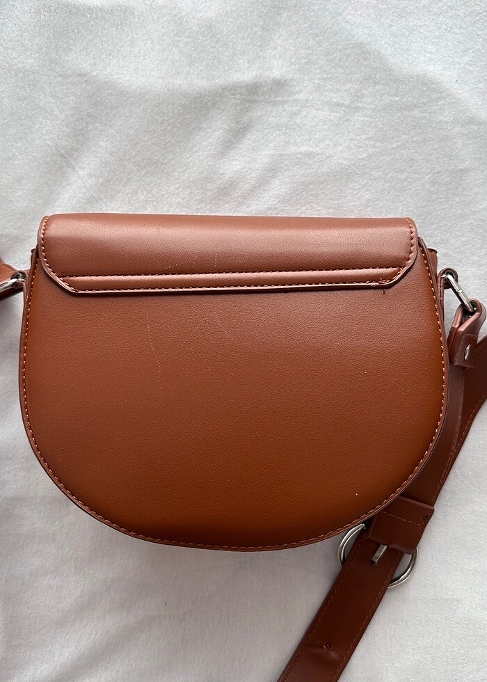 Stradivarius askılı çanta - Görsel 2