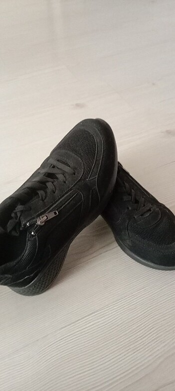 Adidas Spor ayakkabı