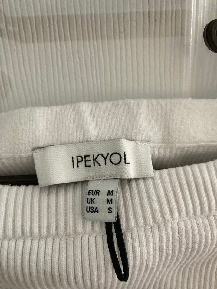 Kadın Beyaz Kısa Kollu Crop Top - Görsel 2