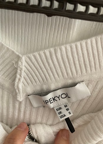 ipekyol V yaka beyaz kısa kollu triko bluz