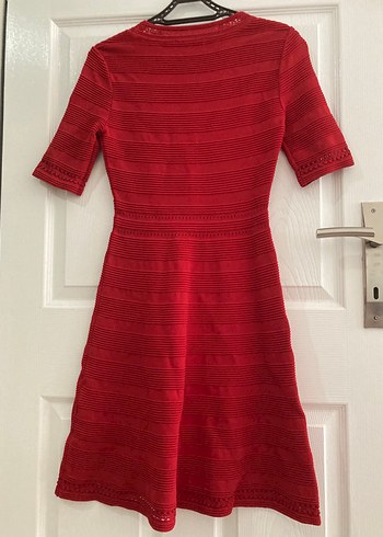 Kısa Kollu Kırmızı Triko Midi Elbise - Görsel 2