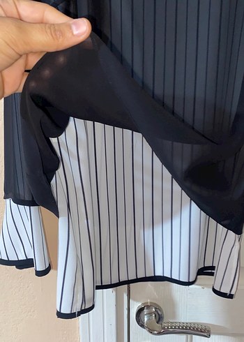 Pileli Siyah Çizgili Uzun Kollu Bluz - Görsel 3