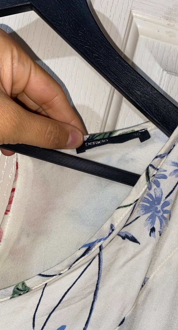 Bohem V Yaka Midi Çiçekli Elbise - Görsel 5