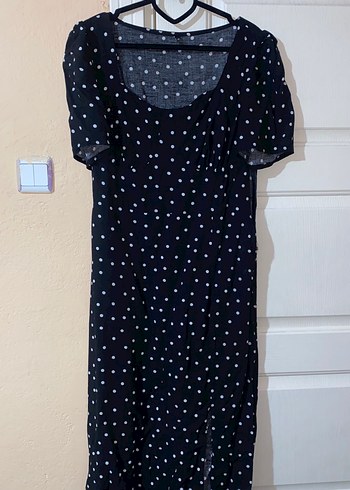 Puantiye Desenli Siyah V Yaka Elbise - Görsel 3