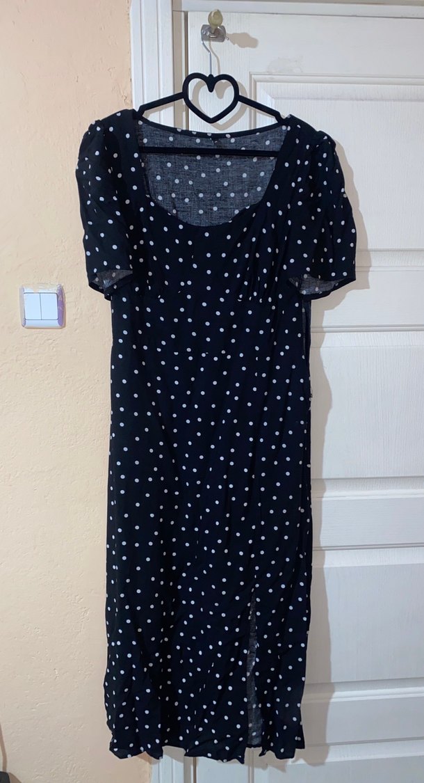 Puantiye Desenli Siyah V Yaka Elbise - Görsel 3