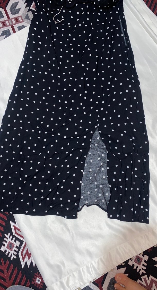 Puantiye Desenli Siyah V Yaka Elbise - Görsel 5