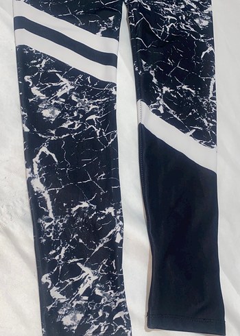 Siyah Bağlama Desenli Spor Tayt - Görsel 3