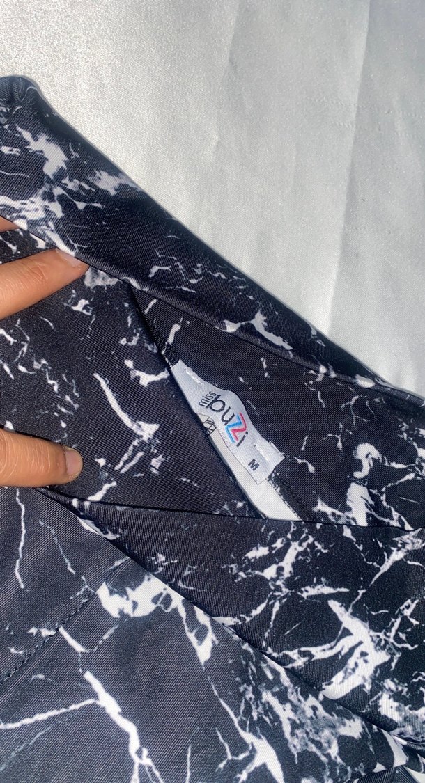 Siyah Bağlama Desenli Spor Tayt - Görsel 4