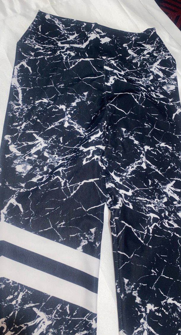 Siyah Bağlama Desenli Spor Tayt - Görsel 2