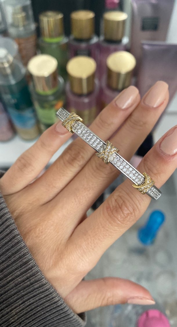 Çelik Kelepçe Altın-Gümüş Renkli Kadın Bilezik - Görsel 2