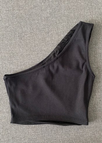 Pull And Bear Tek Omuzlu Spor Crop Top - Görsel 2