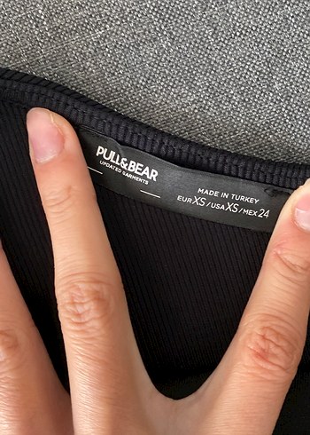 Pull And Bear Tek Omuzlu Spor Crop Top - Görsel 3