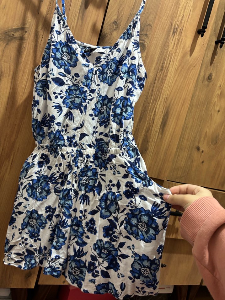 Mavi Çiçek Desenli HM Kadın Mini Tulum - Görsel 2