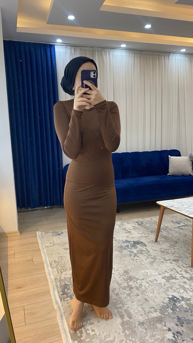 Kahverengi Uzun Kollu Yüksek Yakalı Elbise - Görsel 3