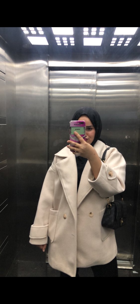 Kadın Beyaz Midi Boy Rahat Kesim Kaban - Görsel 4