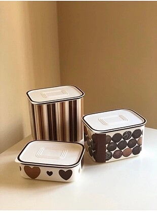 Tupperware su set