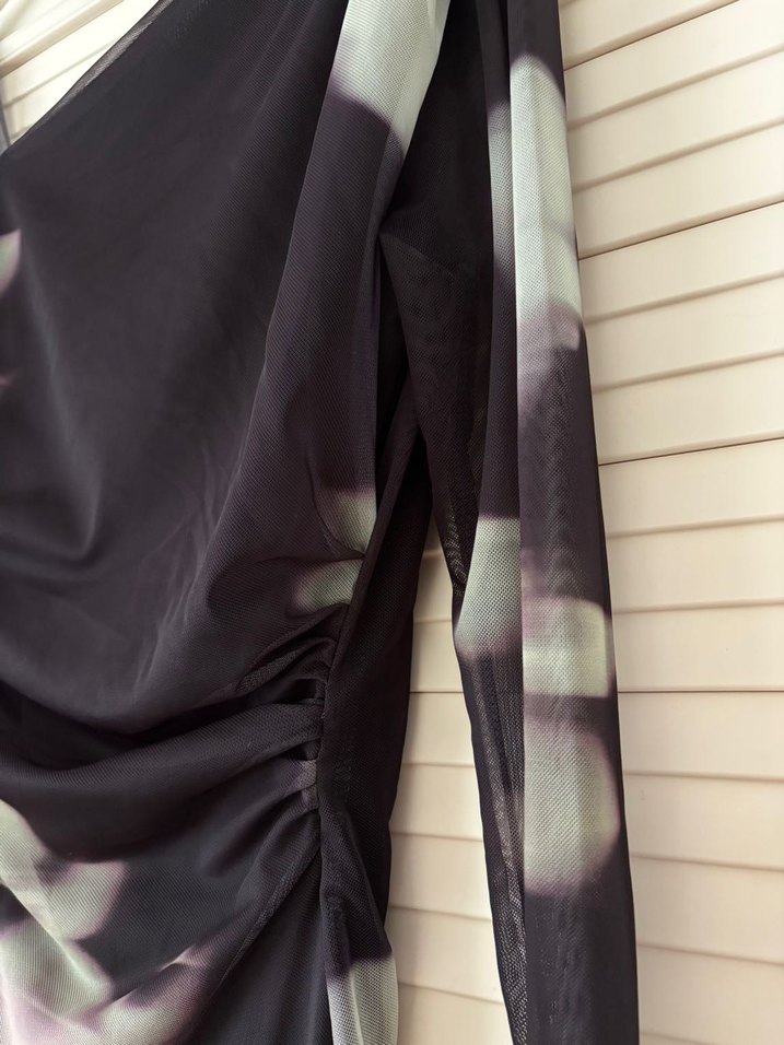 Siyah Drapeli Asimetrik Uzun Kadın Elbisesi - Görsel 3