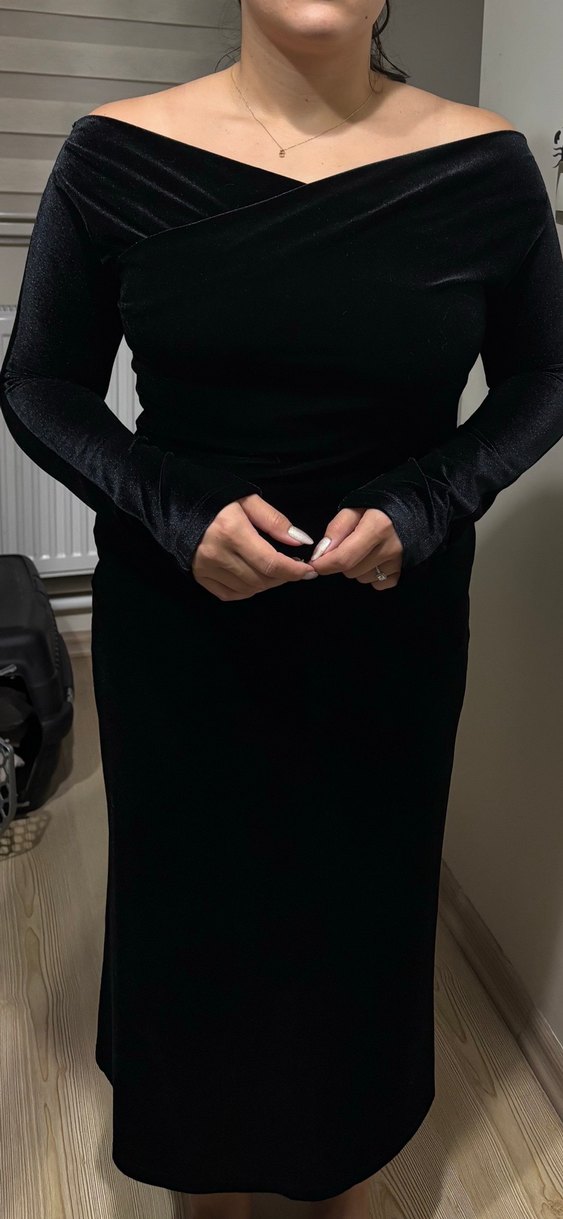 Siyah V Yaka Uzun Kollu Elbise - Görsel 2