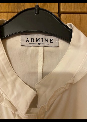 Armine Kadın Beyaz Keten Fırfırlı Gömlek Armine