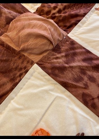 Kahverengi el Nakışlı Yatak Örtüsü - Görsel 6