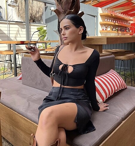 siyah uzun kollu crop