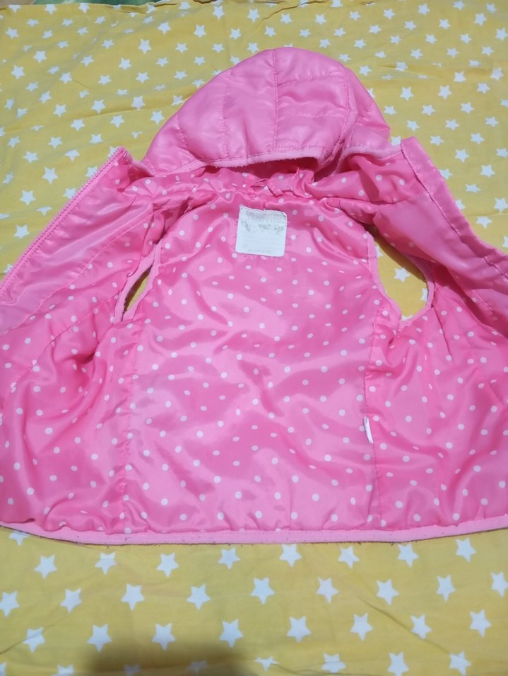 Kız Çocuk Kapüşonlu Pembe Yelek - Görsel 2