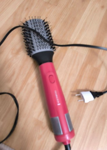 Pembe Renkli Saç Şekillendirici Fırça - Görsel 3