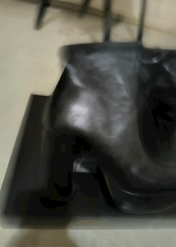 Siyah Deri Toka Detaylı Dizüstü Topuklu Çizme - Görsel 4