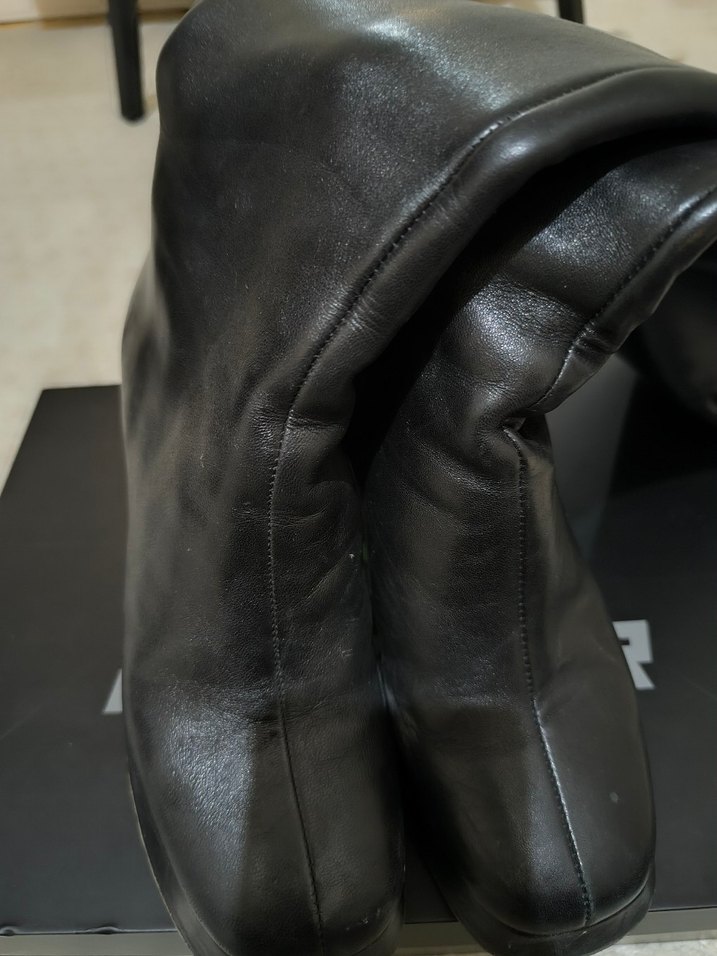 Siyah Deri Toka Detaylı Dizüstü Topuklu Çizme - Görsel 5