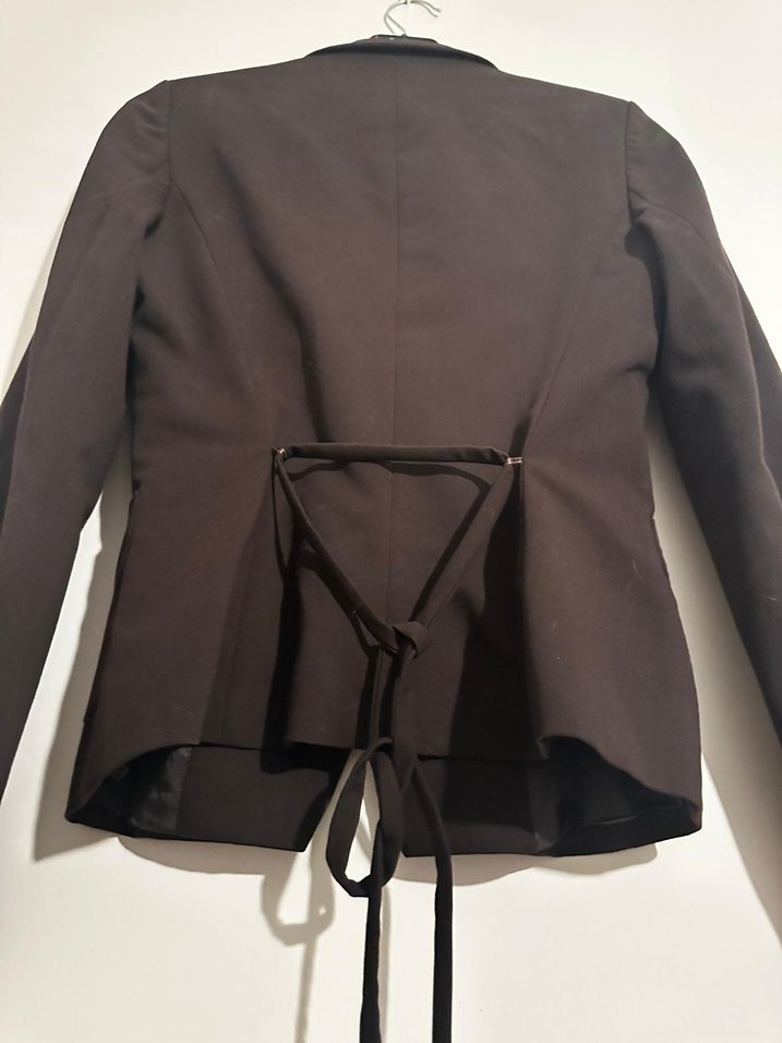 Siyah Kadın Düğmeli Ofis Blazeri - Görsel 3