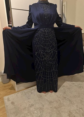 Uzun Lacivert İşlemeli Kadın Abiye Elbise - Görsel 7