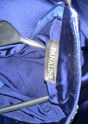 Uzun Lacivert İşlemeli Kadın Abiye Elbise - Görsel 5