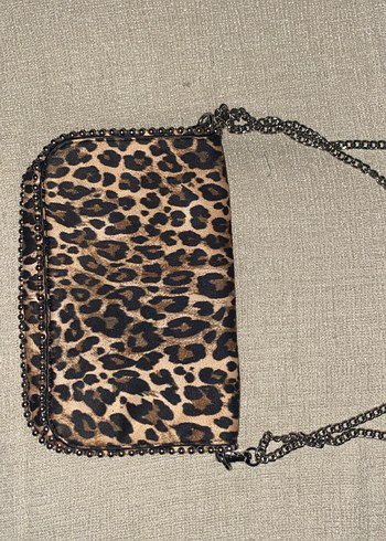 BERSHKA leopar çanta