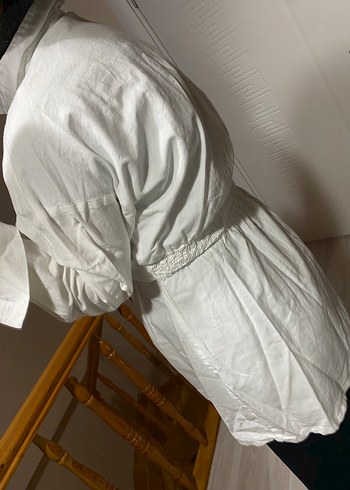 Bershka Bershka Beyaz Kemerli Kadın Keten Gömlek