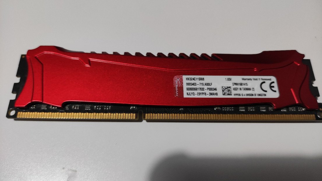 Corsair 4x4 16 Kingston 8GB DDR3 1600MHz RAM Modülü - Görsel 5