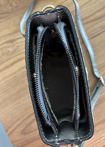 Gri Yılan Desenli Kadın Çanta - Görsel 2