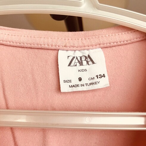 9 Yaş Beden pembe Renk #Zara tişort 9 yaş