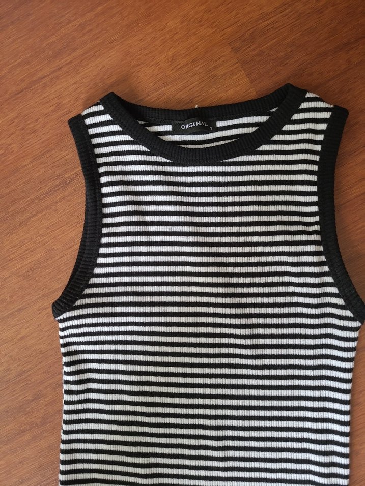 Siyah Gri Çizgili Kolsuz Midi Elbise - Görsel 2