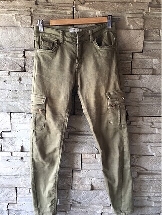 Bershka Asker yeşlili