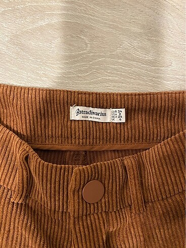34 Beden Stradivarius pantolon