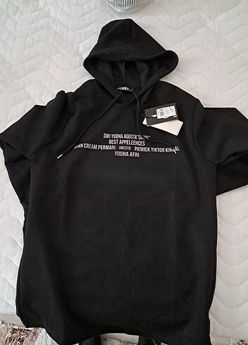 l Beden Kapşonlu sweatshirt