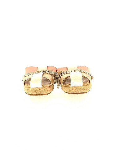 37 Beden PreLoved Terlik %70 İndirimli.