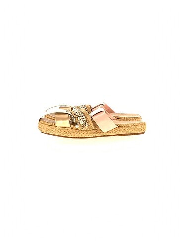 PreLoved Terlik %70 İndirimli.