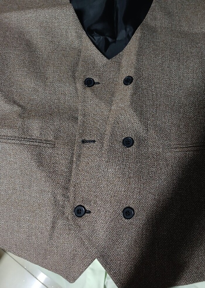 Hepsinin fiyatı gömlek ve yelek - Görsel 2