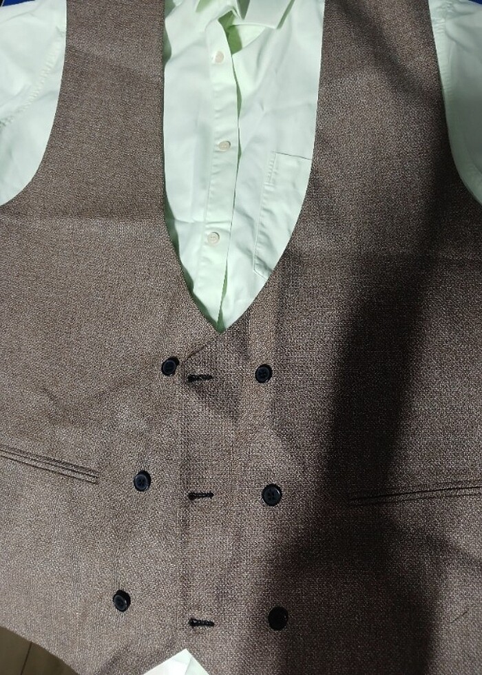 Hepsinin fiyatı gömlek ve yelek - Görsel 4