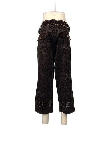 36 Beden PreLoved Bermuda / Kapri %70 İndirimli.