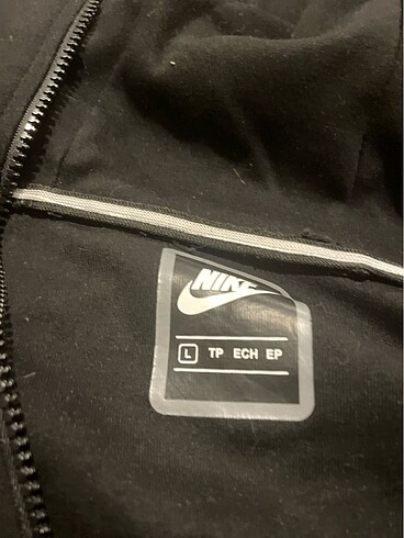 Nike hırka nike tech