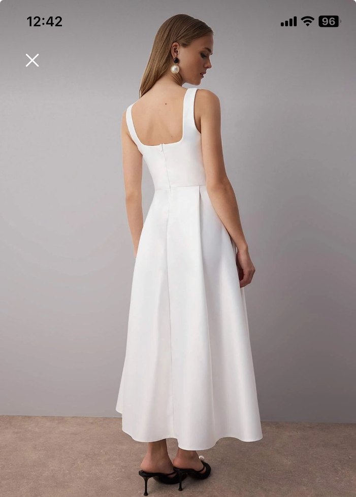 Beyaz Uzun Askılı Modern Klasik Elbise - Görsel 3